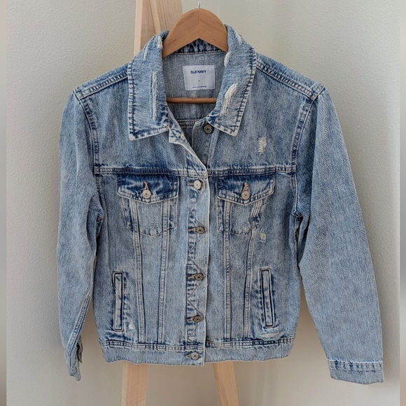 NWOT Old Navy Distressed Button Front Denim Jacket In Light Blue - Picture 1 of 8